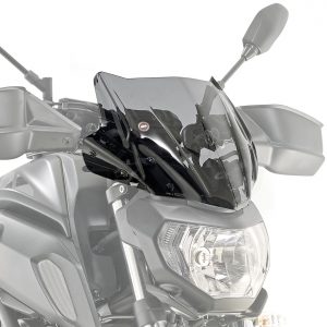 Givi 1173S Motorcycle Screen Yamaha MT07 2021 on Smoke